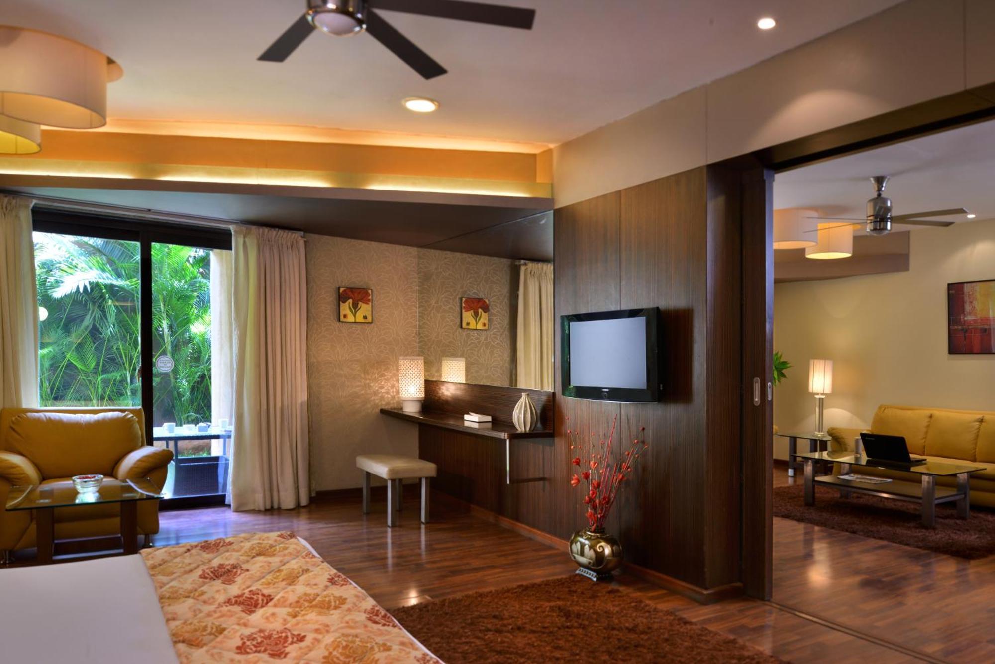 The Corinthians Resort And Club Púna Exteriér fotografie Suite at the Taj Bengal